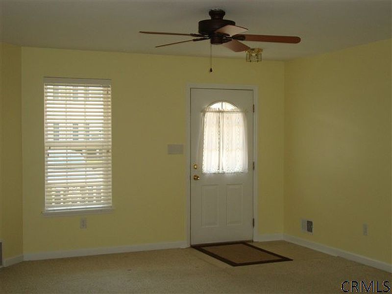 3rd image of 73 MORNING GLORY Way