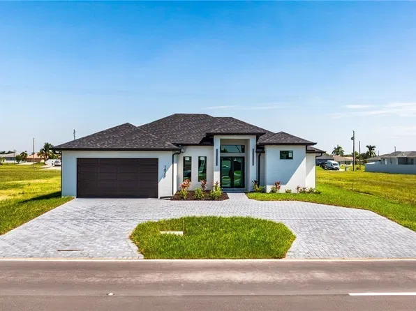 1425 Santa Barbara Blvd N, Cape Coral, FL 33993