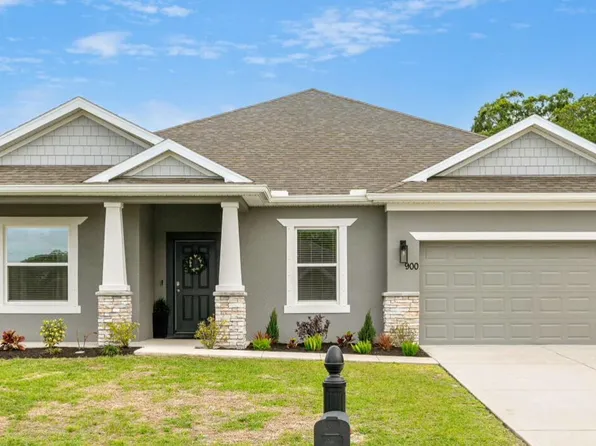 900 Nixon Cir NE, Palm Bay, FL 32907