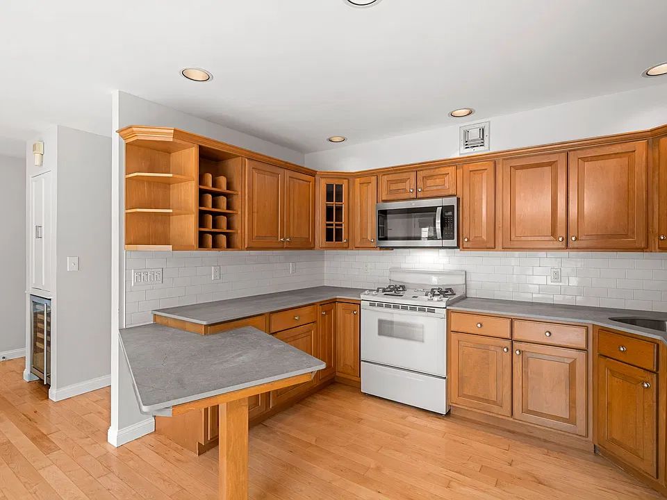 171 Swanton St #79