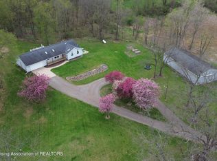 11530 Dutch Rd, Leslie, MI 49251