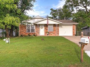 916 N Hodge St, Sapulpa, OK 74066
