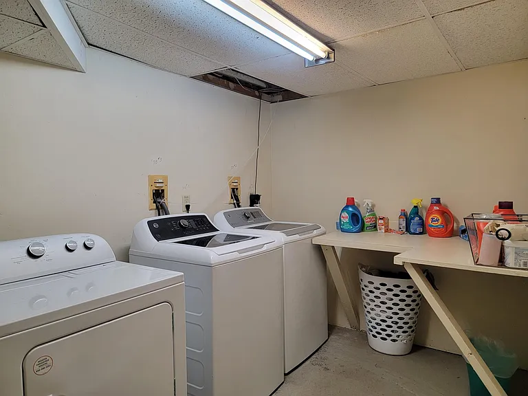 713 Central Ave #2 — Photo 24