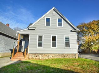 210 Henrietta St, Rochester, NY 14620