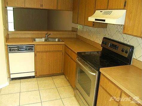 4th image of 637 Fairwood Forest Dr