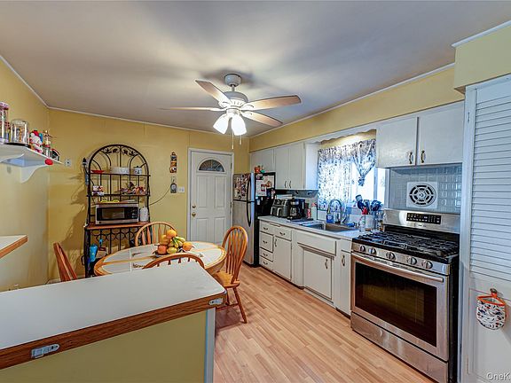 4th image of 347 Atlantic Avenue