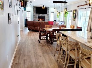 18 North St, North Reading, MA 01864