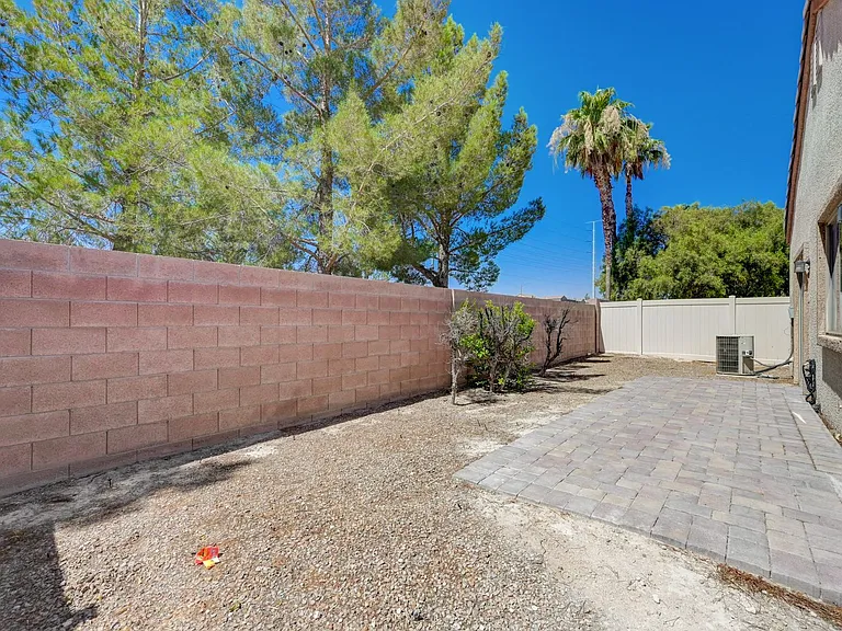527 Braided River Ave — Photo 47