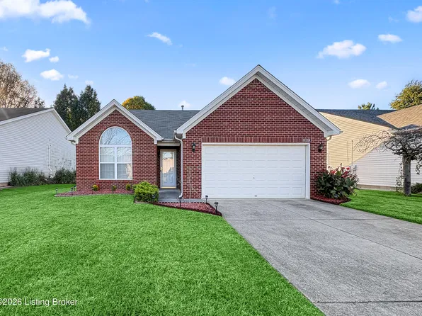 11204 Woodridge Lake Way, Louisville, KY 40272