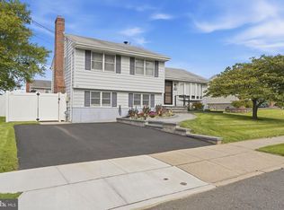 84 Winding Way, Hamilton, NJ 08620