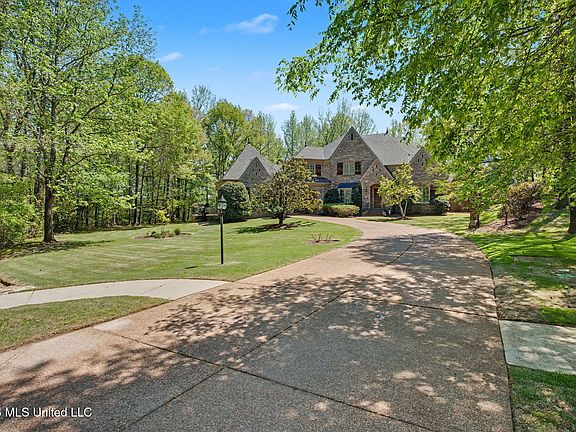 4th image of 13921 Valley Oaks Dr S