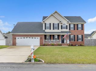 8213 Hurrican Ln, Fayetteville, NC 28314