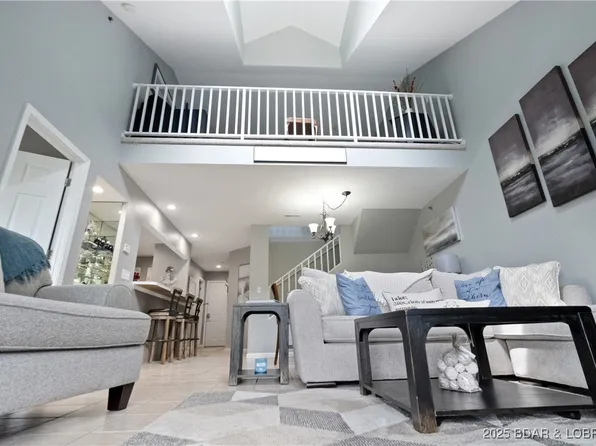 4800 Eagleview Drive #242A, Osage Beach, MO 65065