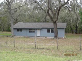 113 Juniper Dr, Hawthorne, FL 32640