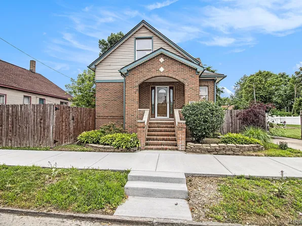 8064 Rathbone St, Detroit, MI 48209