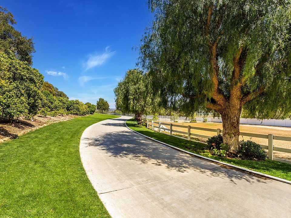 1515 Hidden Valley Rd Thousand Oaks Ca 91361 Zillow