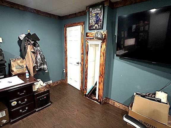 2nd image of 2171 Ayres Rd