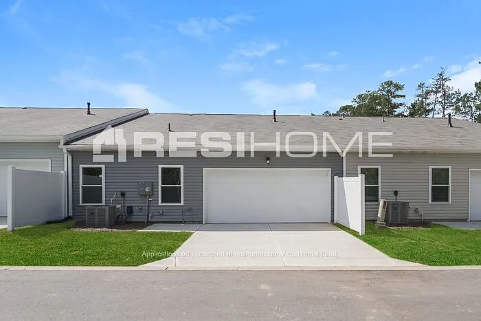 8716 Union Central Ct — Photo 2