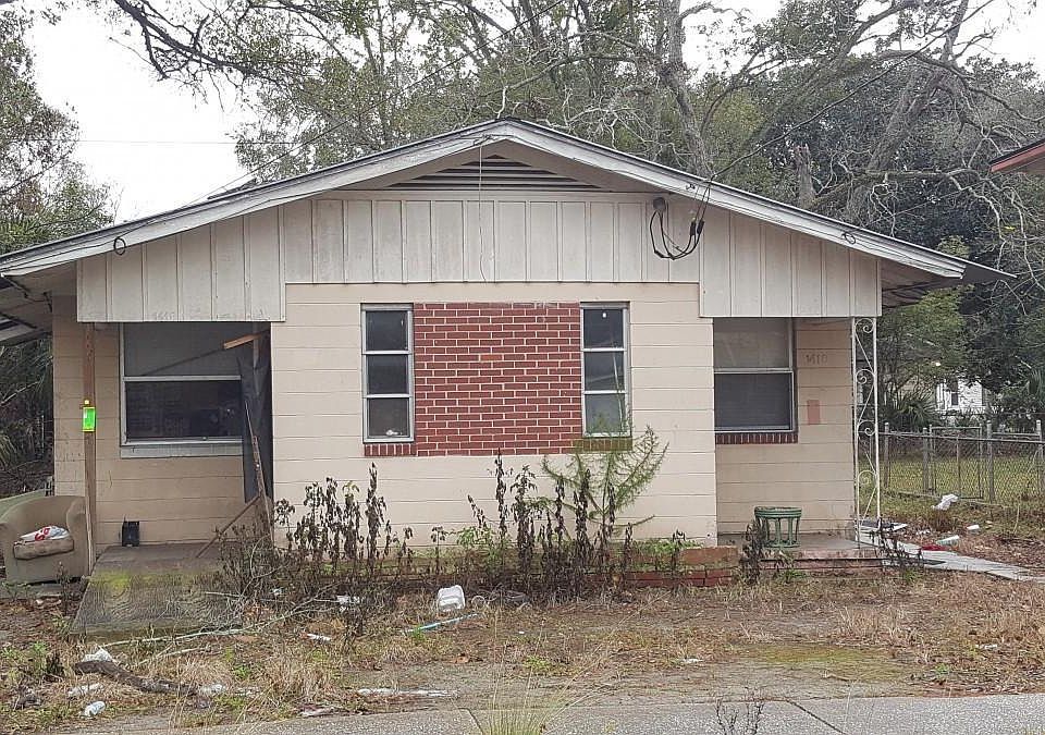 1st image of 1416 W 21st St