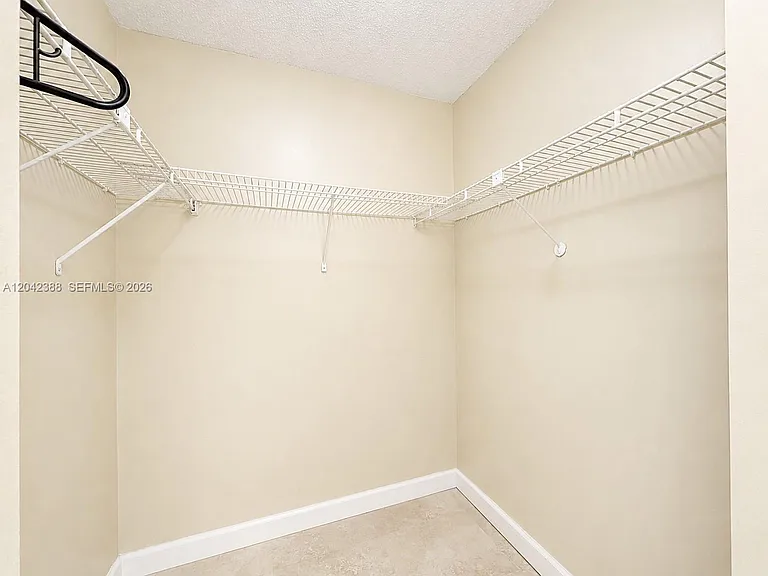 14421 N Kendall Dr #0 — Photo 14