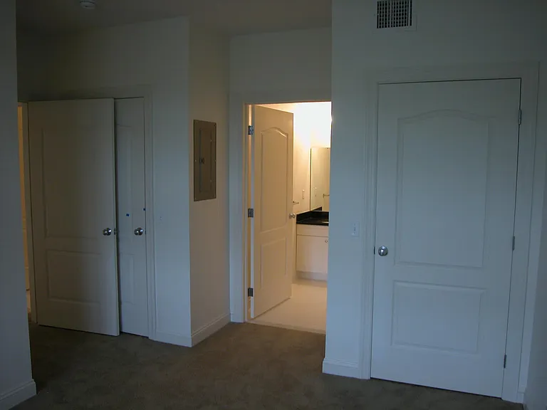 614 Pond St — Photo 9