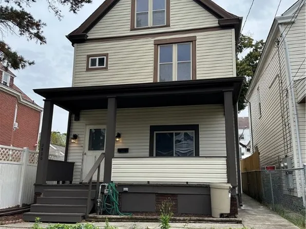 2920 Glen Mawr St, Pittsburgh, PA 15204