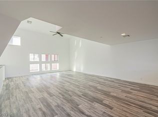238 Dougram Ave, Las Vegas, NV 89101