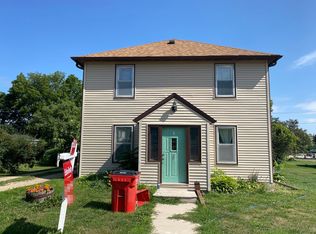 120 2nd Ave NW, Plainview, MN 55964