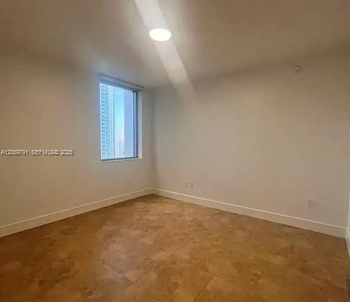 2 bed, 2.5 bath, 1368 sqft, $3,795 — Photo 2