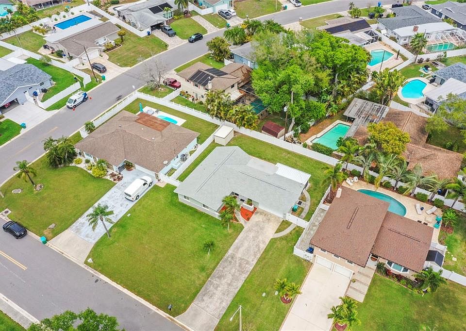 1st image of 7955 Bayshore Dr
