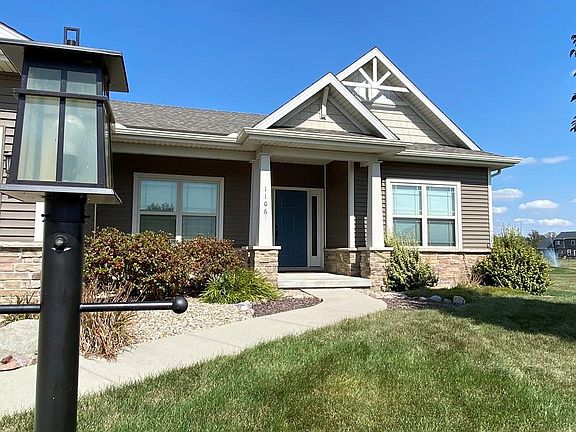 5th image of 1106 Farm Lake Dr