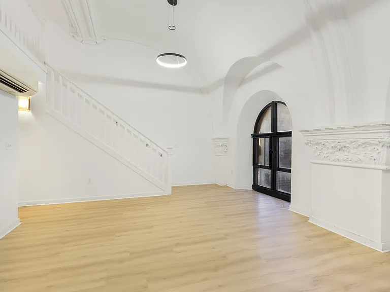 Sanctuary Lofts — Photo 41