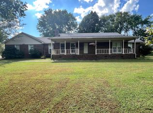 19392 Mooresville Rd, Athens, AL 35613