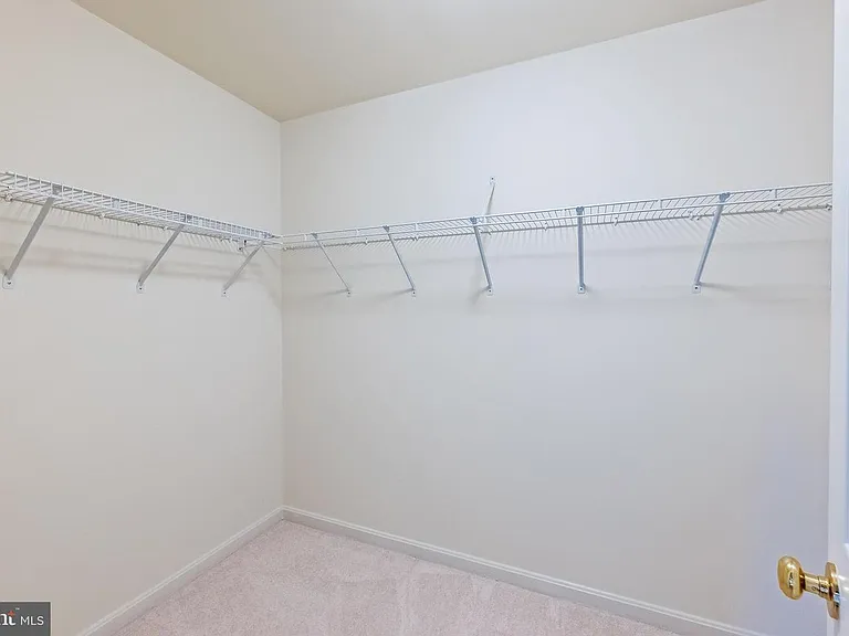 3385 Beechcliff Dr — Photo 31