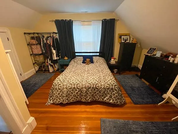 48-50 Lowell St — Photo 3