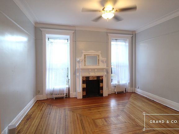 3rd image of 448 Greene Ave #2