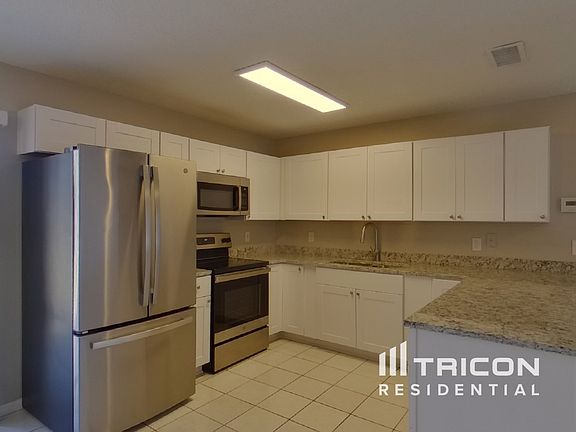 5th image of 2821 India Palm Dr