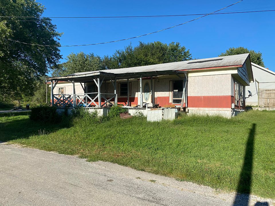 1st image of 500 N Oak St