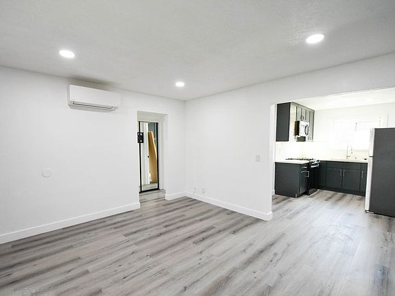 4th image of 670 N 4th St #6