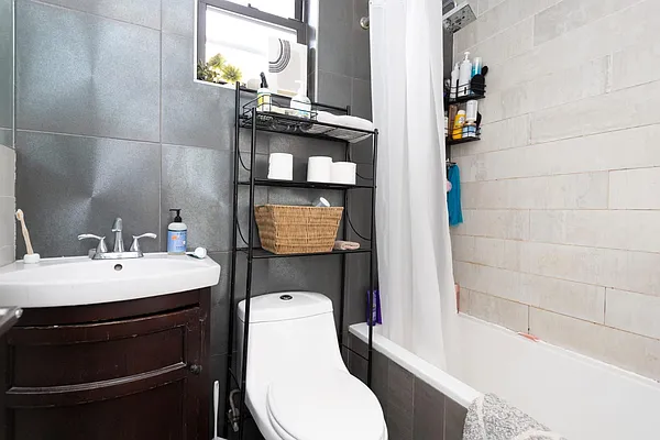 Rented by Rentopia | media 11