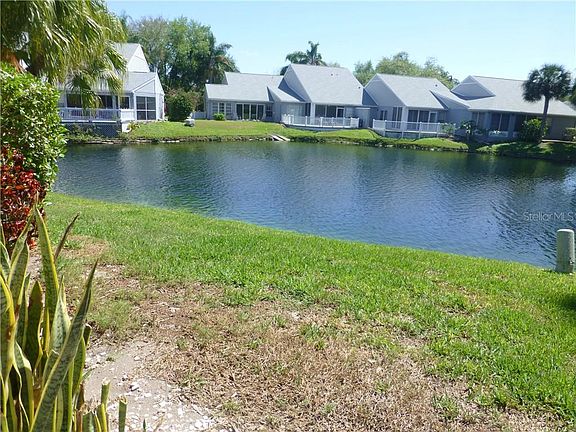 5th image of 3420 51st Avenue Cir W #3420