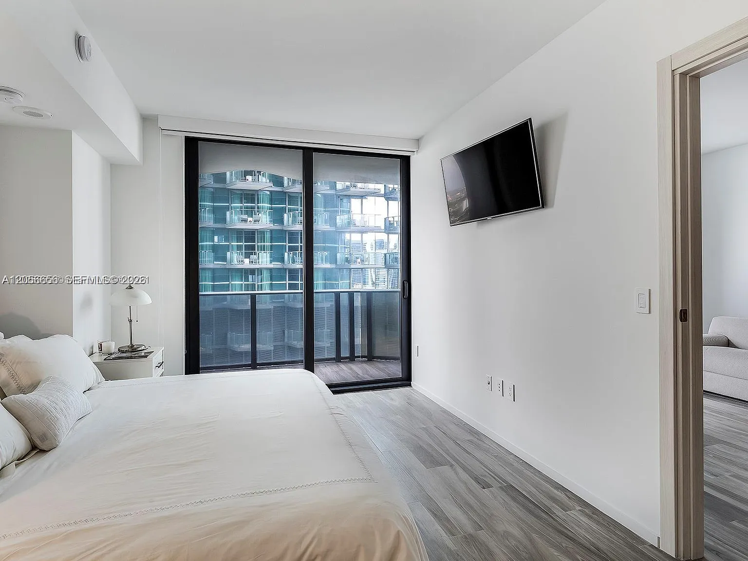 801 Sma Residences Condo — Photo 2