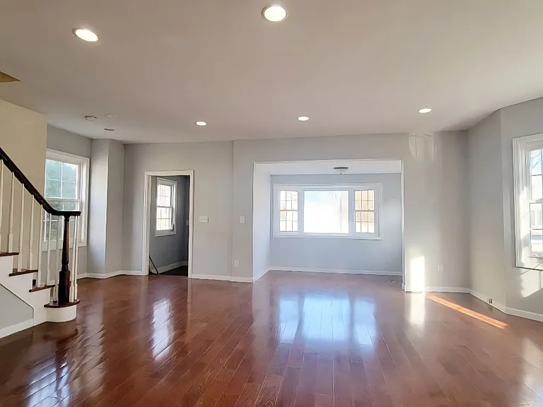 96 Westside Ave — Photo 1