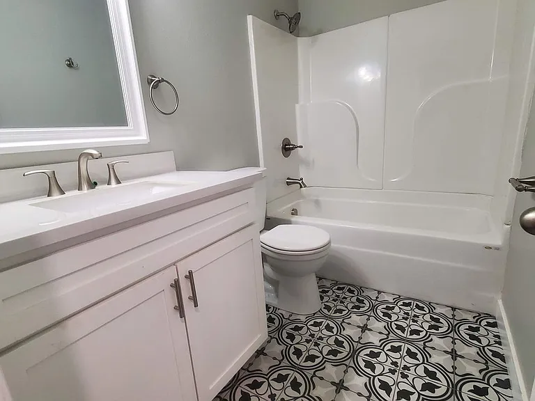 702 Wildwood Ave — Photo 21