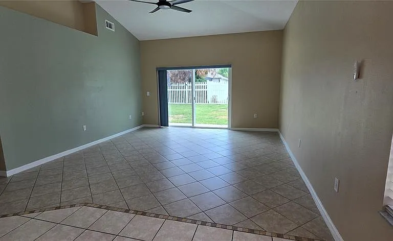 2227 Oakington St — Photo 10