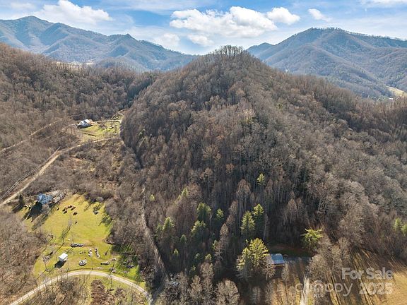 3rd image of 0 Wayward Cv