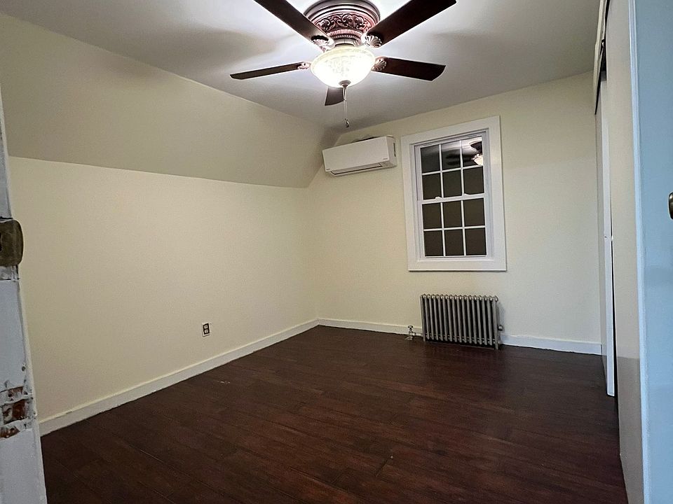1st image of 55 Savoy Ave
