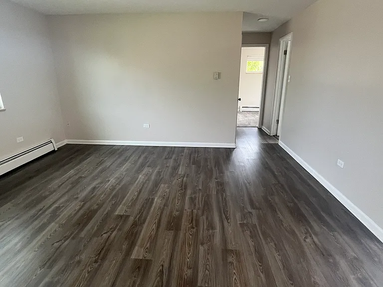 Oak North Apartments — Photo 3