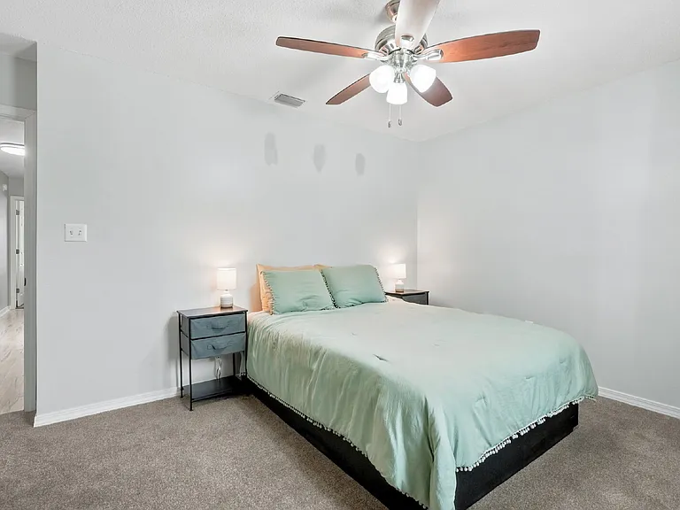 4761 Connor Dr — Photo 20