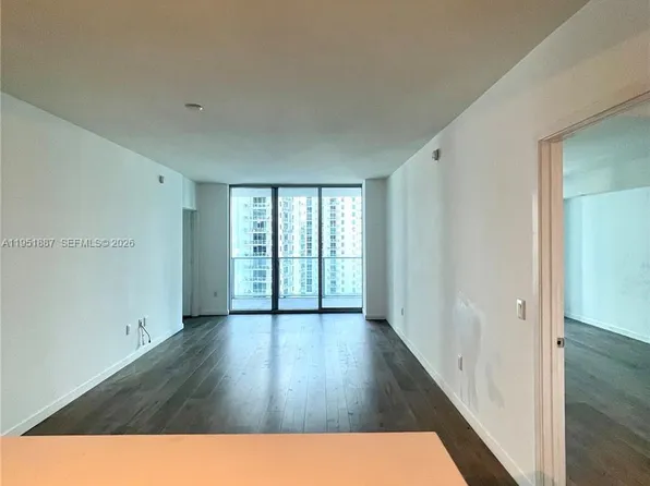 1100 S Miami Ave #2111, Miami, FL 33131